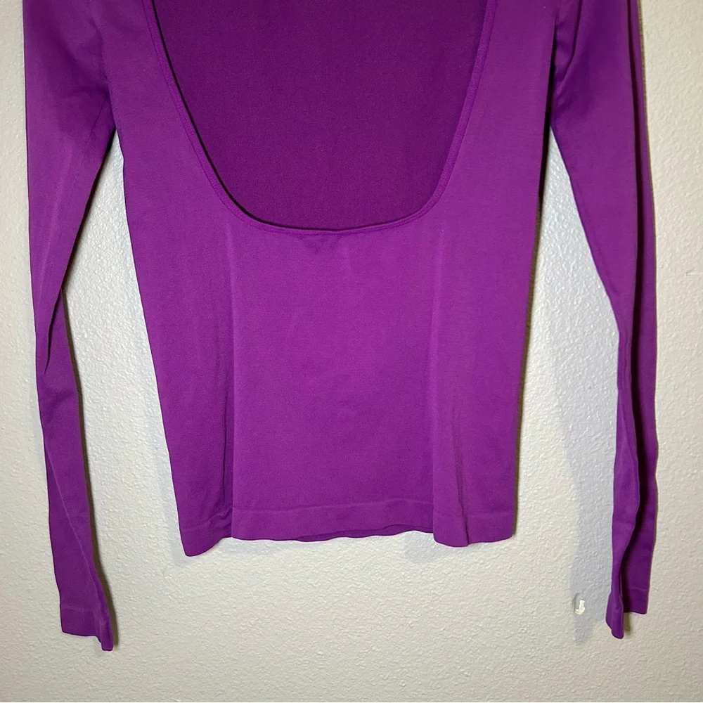 Free People Purple Low Back Long Sleeve Layering Top Women’s Size Medium / Large - Picture 9 of 10